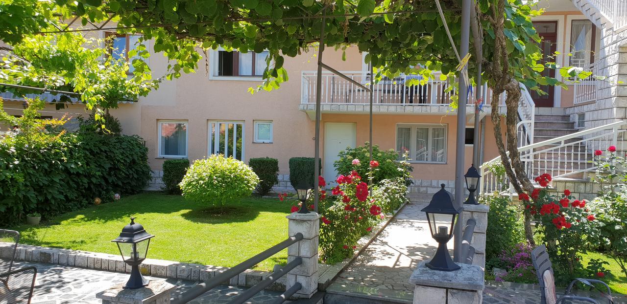 Accommodation Vesa Мостар Экстерьер фото